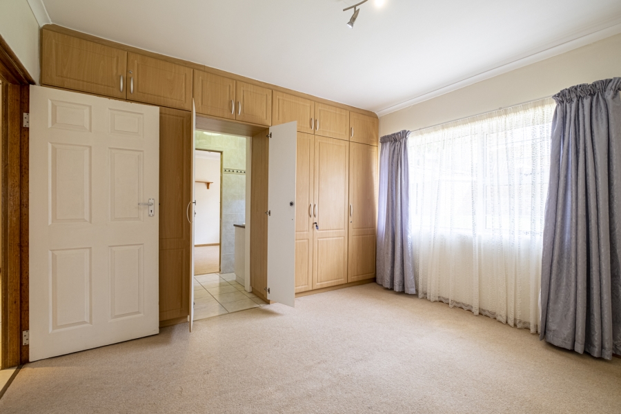 5 Bedroom Property for Sale in Vanes Estate Eastern Cape